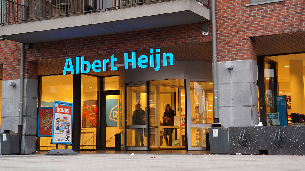 Ahold Delhaize En ASML Nog Steeds Favoriet Onder Binck klanten Bull 